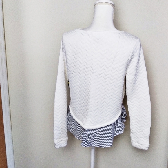 Crown & Ivy Quilted Layered Look Sweatshirt Top - Picture 2 of 8
